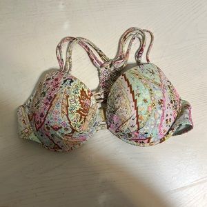 Victoria’s Secret bikini top